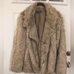 Beautiful Coffeepot Faux Fur Brown and Tan tones Lined Jacket. Large
